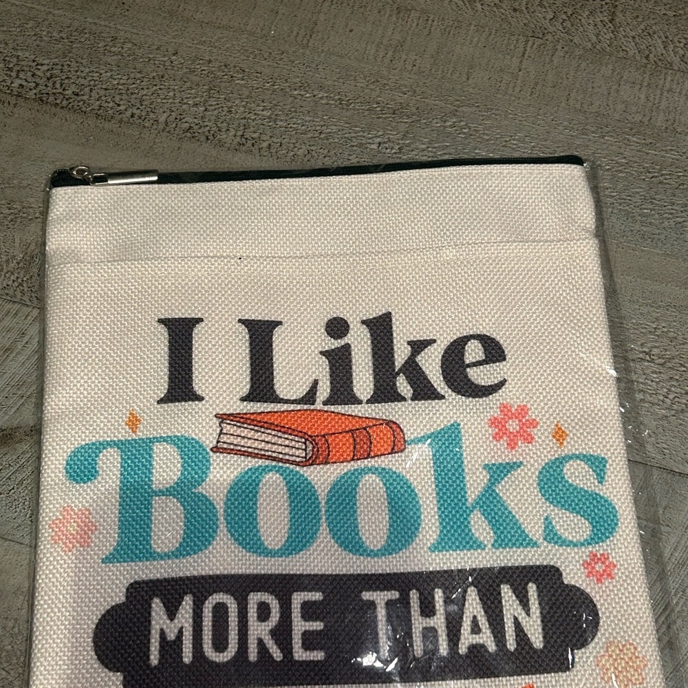 Canvas Book-Themed Zipper Pouch - Turquoise & Cream